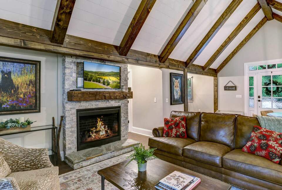 Modern Mountain Escape on Two Acres - Highlands, North Carolina