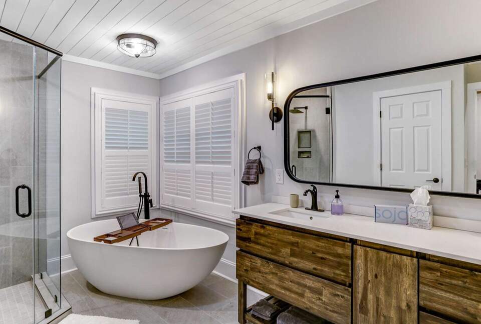 Modern Mountain Escape on Two Acres - Highlands, North Carolina