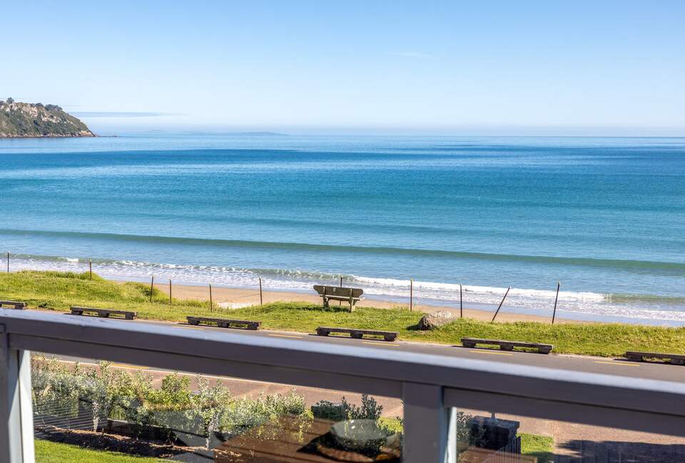 Premier Coastal Haven on Onetangi Bay - Onetangi, Waiheke Island, New Zealand