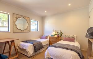 Premier Coastal Haven on Onetangi Bay - Onetangi, Waiheke Island, New Zealand