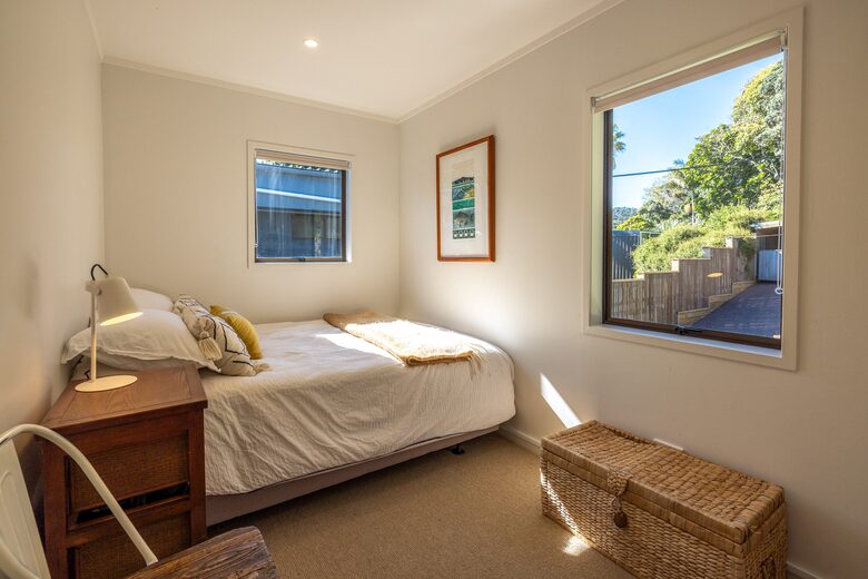 Premier Coastal Haven on Onetangi Bay - Onetangi, Waiheke Island, New Zealand