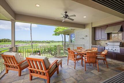 Elegant Hawaiian Retreat with Fairway Views - Kailua Kona, Hawaii