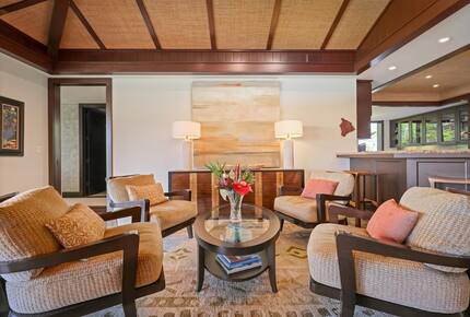 Elegant Hawaiian Retreat with Fairway Views - Kailua Kona, Hawaii