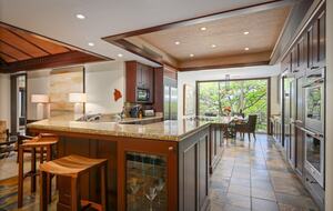 Elegant Hawaiian Retreat with Fairway Views - Kailua Kona, Hawaii