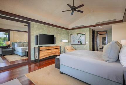 Elegant Hawaiian Retreat with Fairway Views - Kailua Kona, Hawaii