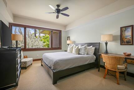 Elegant Hawaiian Retreat with Fairway Views - Kailua Kona, Hawaii