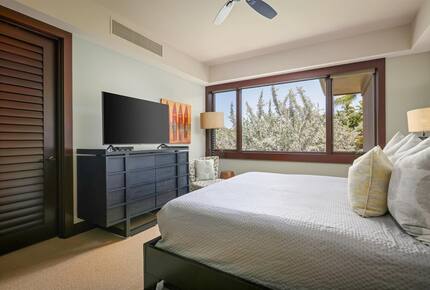 Elegant Hawaiian Retreat with Fairway Views - Kailua Kona, Hawaii