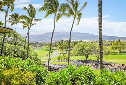 Elegant Hawaiian Retreat with Fairway Views - Kailua Kona, Hawaii