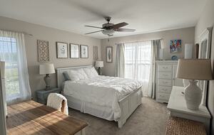 2nd Floor Bedroom 2 with a Queen size bed