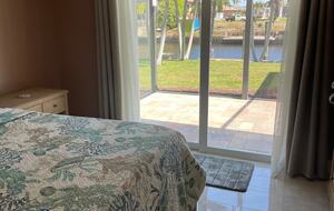 Modern Canal-Front Escape in Southwest Cape Coral - Cape Coral, Florida