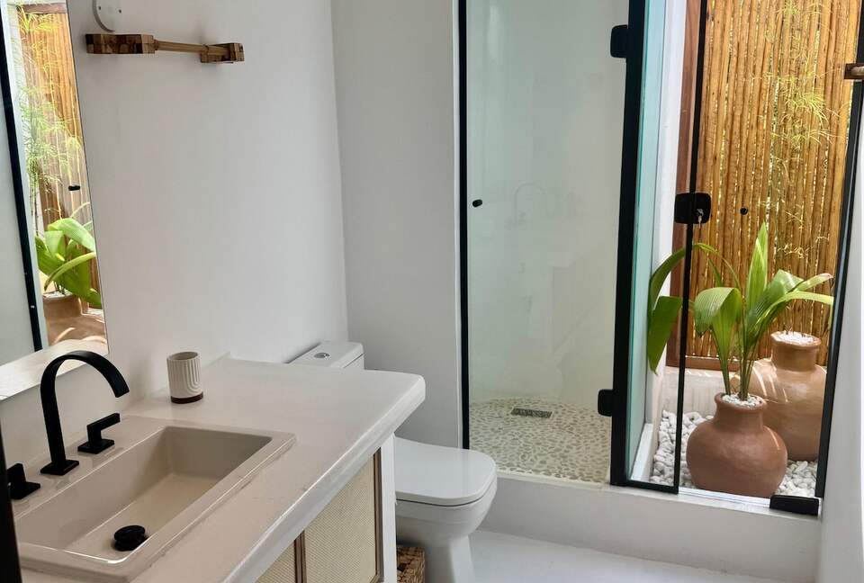 Sophisticated Ilhabela Escape with Elevated Sea Views - Ilhabela, Brazil