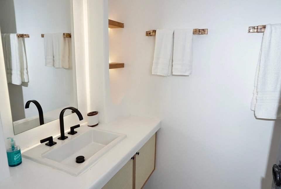 Sophisticated Ilhabela Escape with Elevated Sea Views - Ilhabela, Brazil