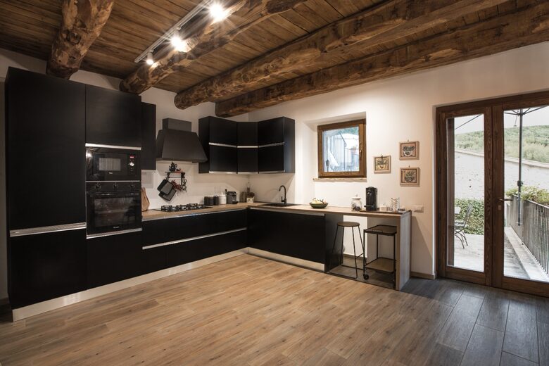 A Refined Country Estate in Umbria - Trevi, Italy