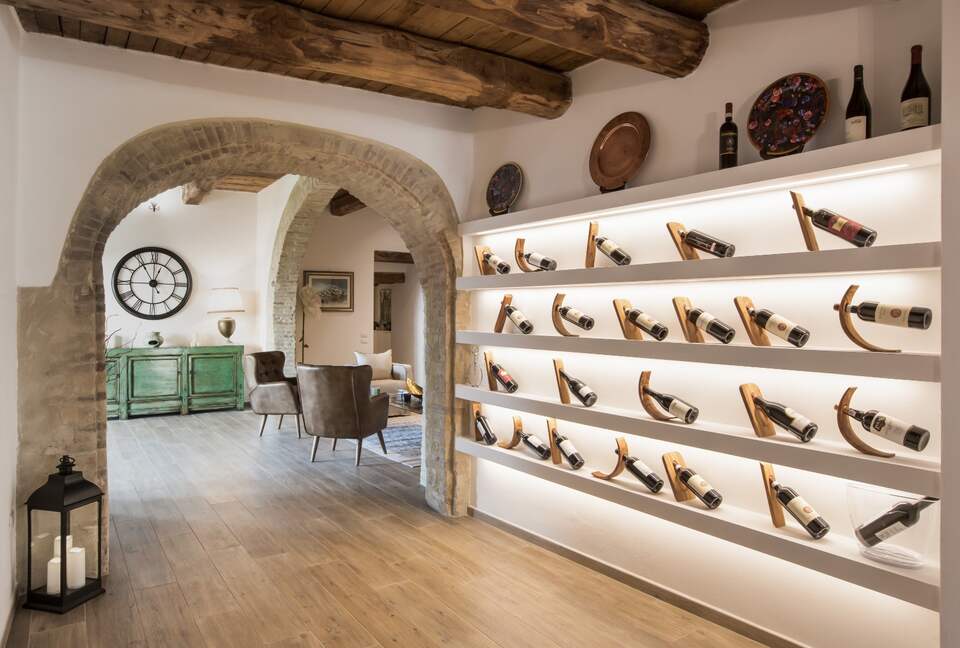 A Refined Country Estate in Umbria - Trevi, Italy