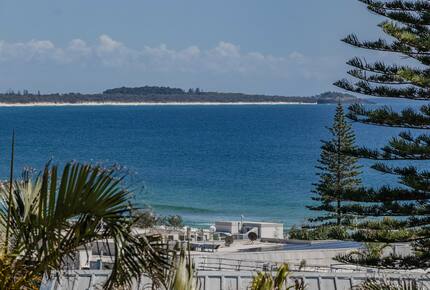 Views to Fingal Head