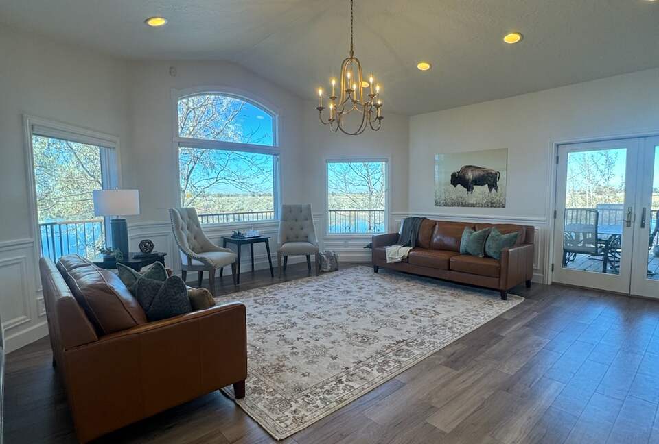 Elegant Idaho Home Overlooking the Snake River - Burley, Idaho