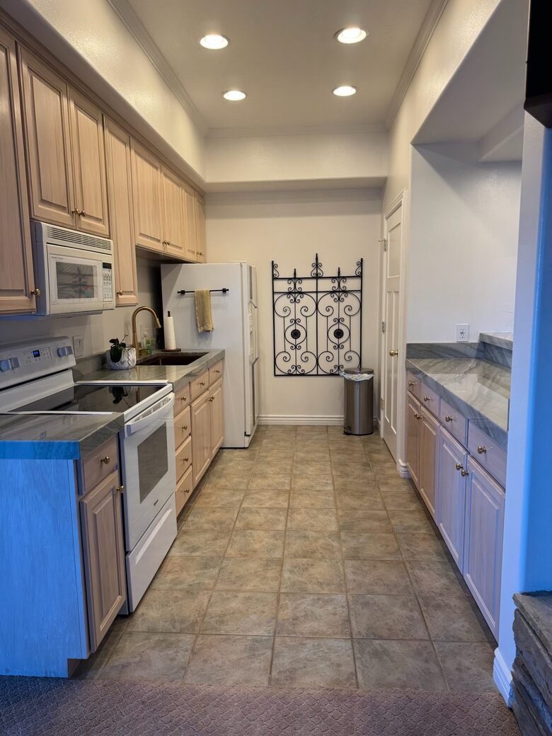 Elegant Idaho Home Overlooking the Snake River - Burley, Idaho