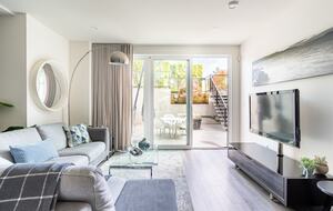 Contemporary Home Base in Lynn Valley - North Vancouver, Canada