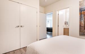 Contemporary Home Base in Lynn Valley - North Vancouver, Canada