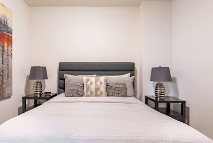 Contemporary Home Base in Lynn Valley - North Vancouver, Canada