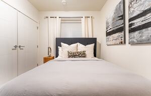 Contemporary Home Base in Lynn Valley - North Vancouver, Canada