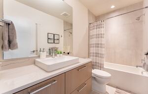 Contemporary Home Base in Lynn Valley - North Vancouver, Canada