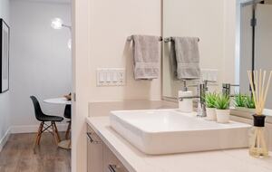 Contemporary Home Base in Lynn Valley - North Vancouver, Canada