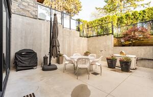 Contemporary Home Base in Lynn Valley - North Vancouver, Canada