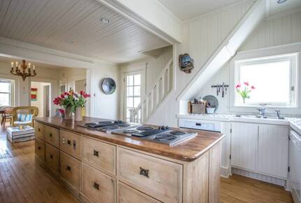 Seaside Garden House | Havre-Aubert - Havre-Aubert, Canada