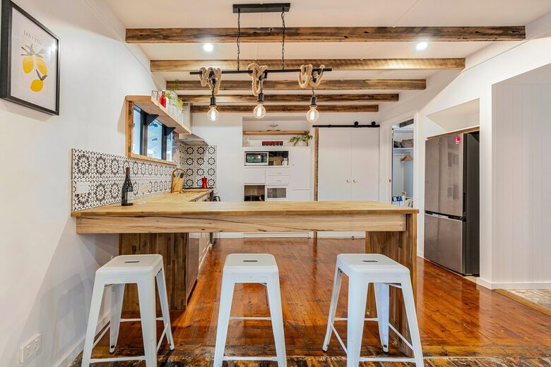 Captain’s Cottage | Charming Coastal Escape in St Leonards - St Leonards, Australia