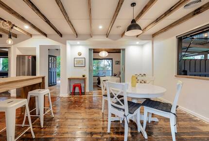 Captain’s Cottage | Charming Coastal Escape in St Leonards - St Leonards, Australia