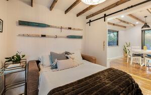 Captain’s Cottage | Charming Coastal Escape in St Leonards - St Leonards, Australia