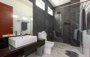 The Villa in the Sky - Kathu, Thailand