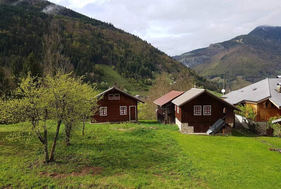 Chalet-Style Apartment in the French Alps - St Jean d’Aulps, France