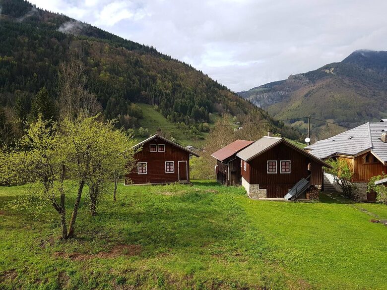 Chalet-Style Apartment in the French Alps - St Jean d’Aulps, France