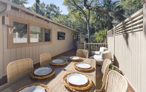 Charming Kiawah Island Beach Cottage - Johns Island, South Carolina