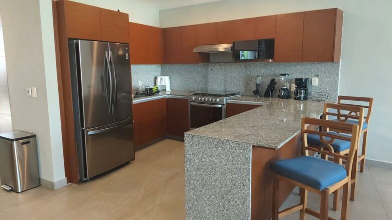 AZHA - Acapulco de Juarez, Mexico