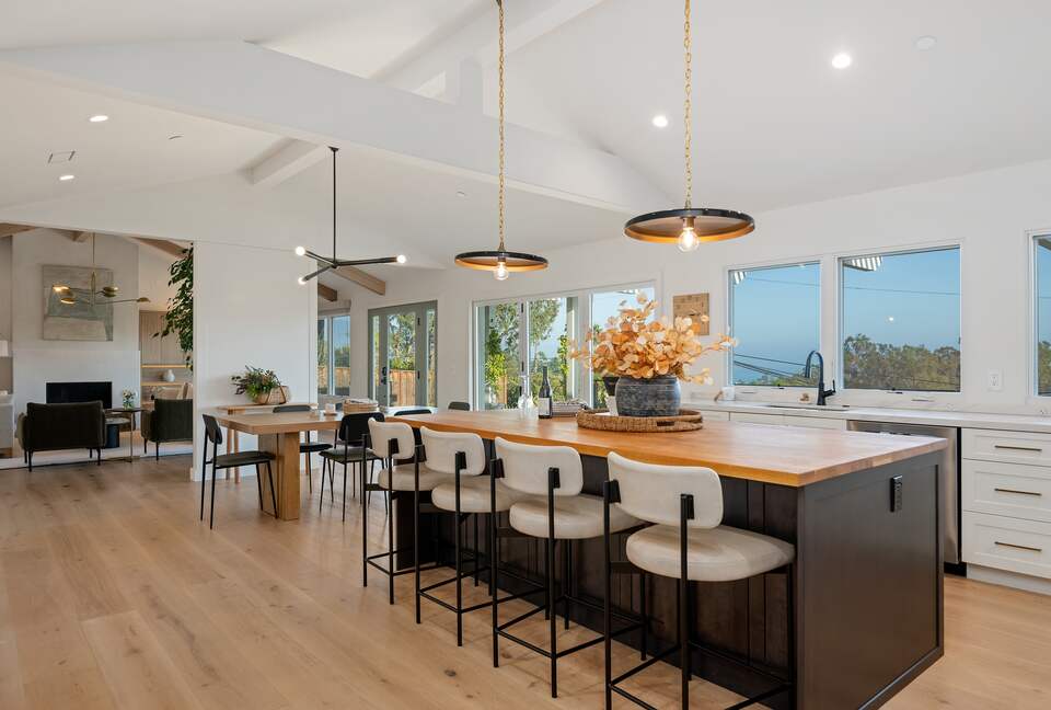 Modern Mesa Retreat with Ocean, Mountain & Garden Views - Santa Barbara, California