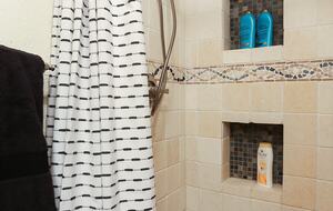 Cozy Avon Getaway with Mountain Views - Avon, Colorado