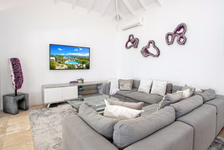 Amethyst - Terres Basses, Saint Martin (French part)