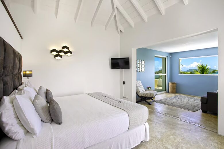 Amethyst - Terres Basses, Saint Martin (French part)