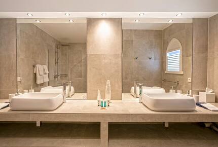 Amethyst - Terres Basses, Saint Martin (French part)