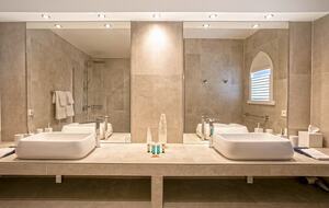 Amethyst - Terres Basses, Saint Martin (French part)