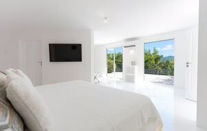 Amethyst - Terres Basses, Saint Martin (French part)