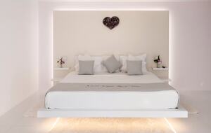 Amethyst - Terres Basses, Saint Martin (French part)