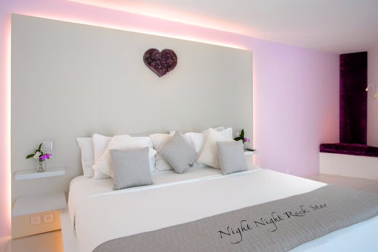 Amethyst - Terres Basses, Saint Martin (French part)