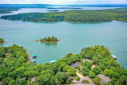 Modern Heber Springs Lakehouse with Sunset Views - Heber Springs, Arkansas