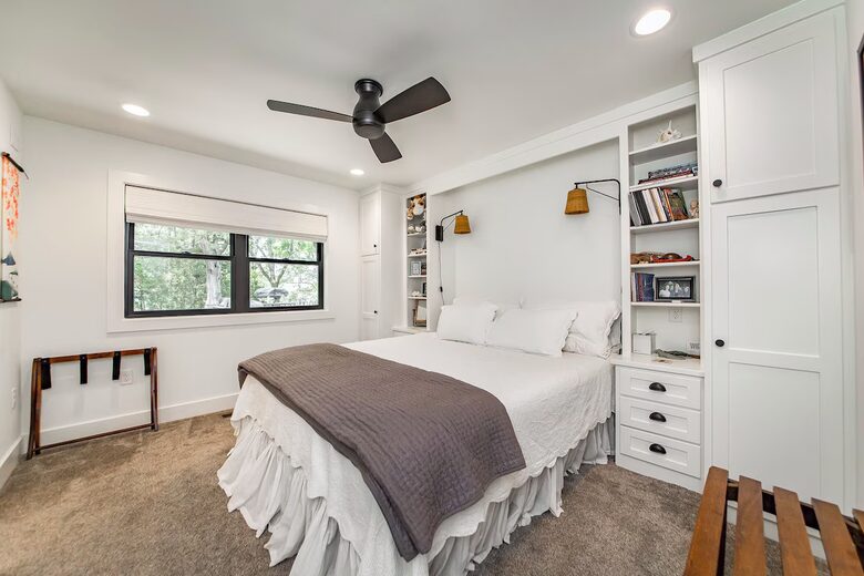 Modern Heber Springs Lakehouse with Sunset Views - Heber Springs, Arkansas