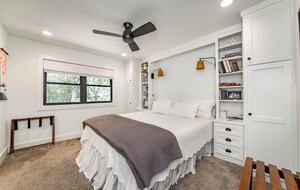 Modern Heber Springs Lakehouse with Sunset Views - Heber Springs, Arkansas