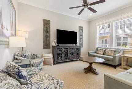 Elegant Inlet Beach Retreat Near Scenic 30A - Inlet Beach, Florida